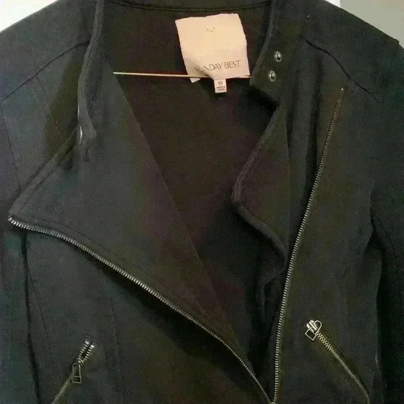 Aritzia sweater  00 - Picture 5 of 7